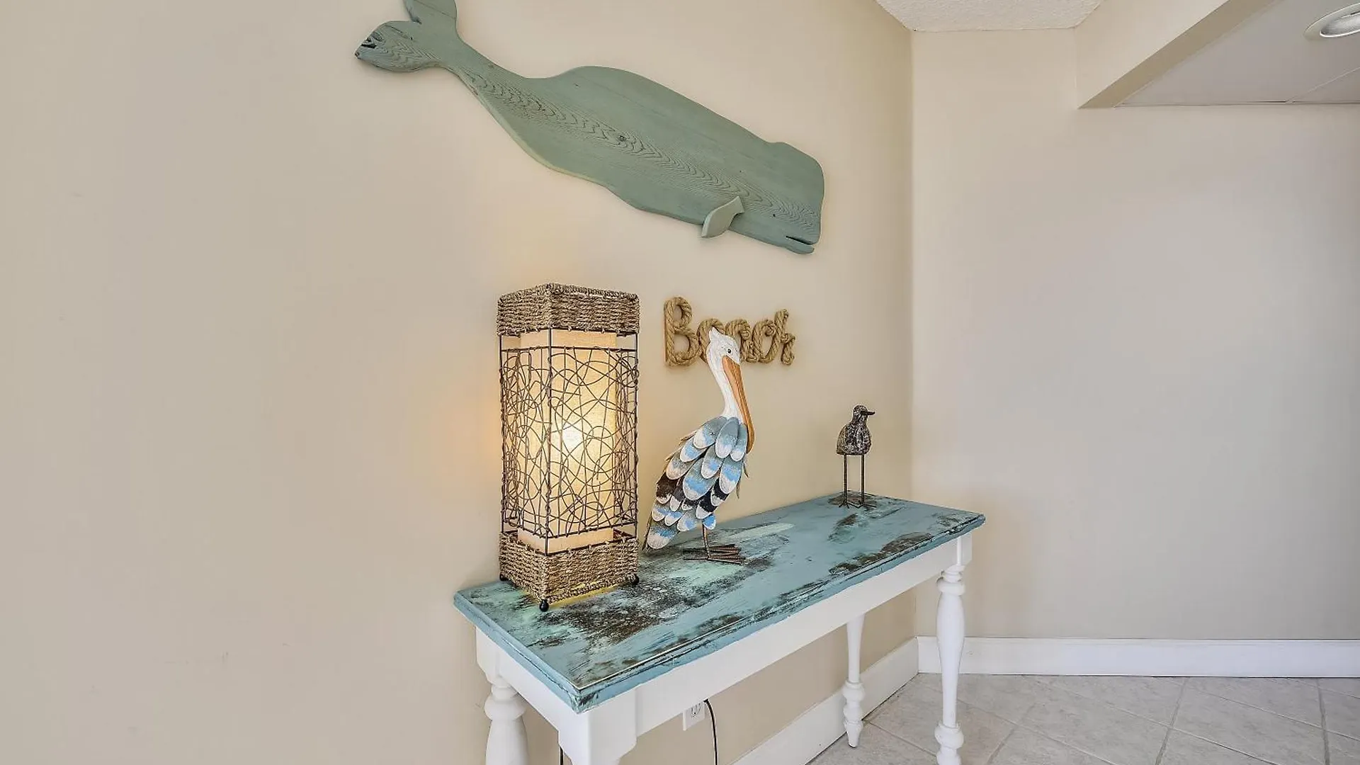 Semesterbostad Aquavista Condominiums #206-W By Book That Condo Panama City Beach