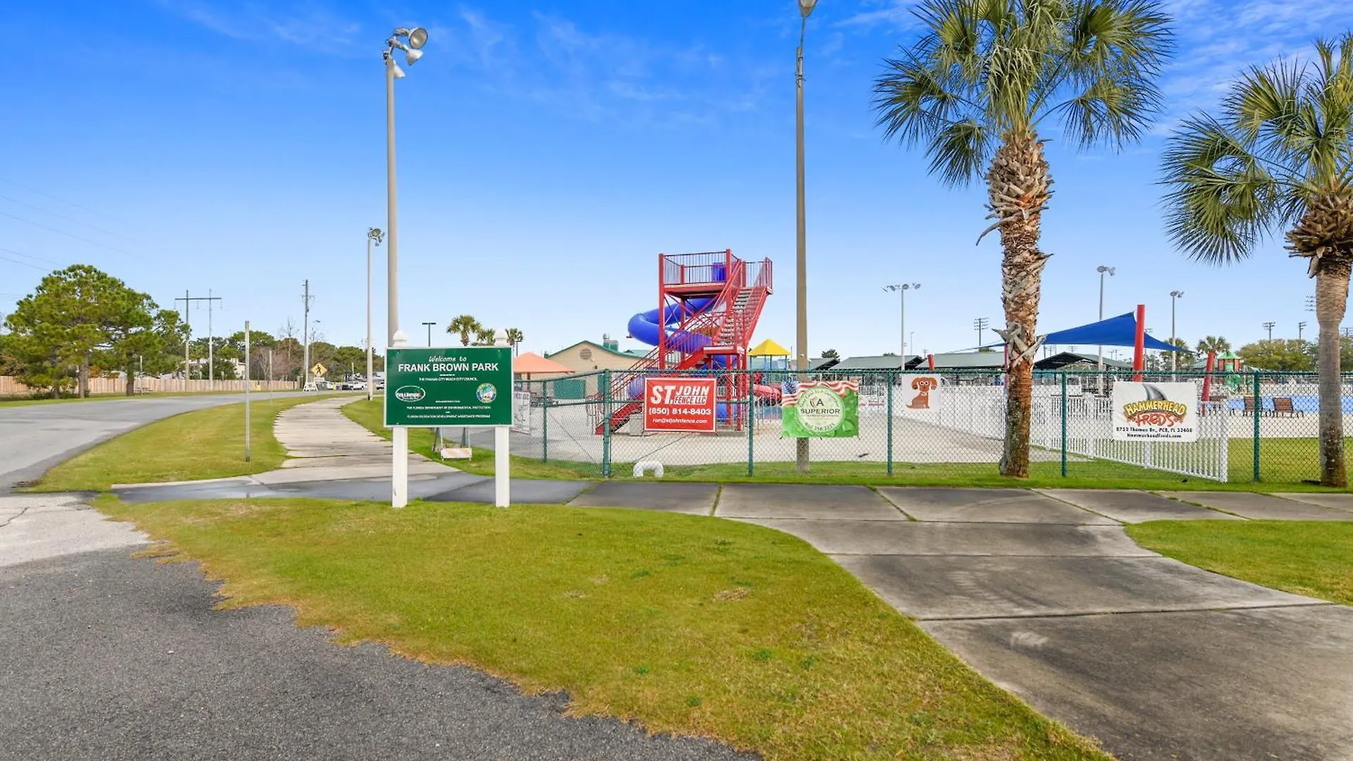 Holiday home Aquavista Condominiums #206-W By Book That Condo Panama City Beach