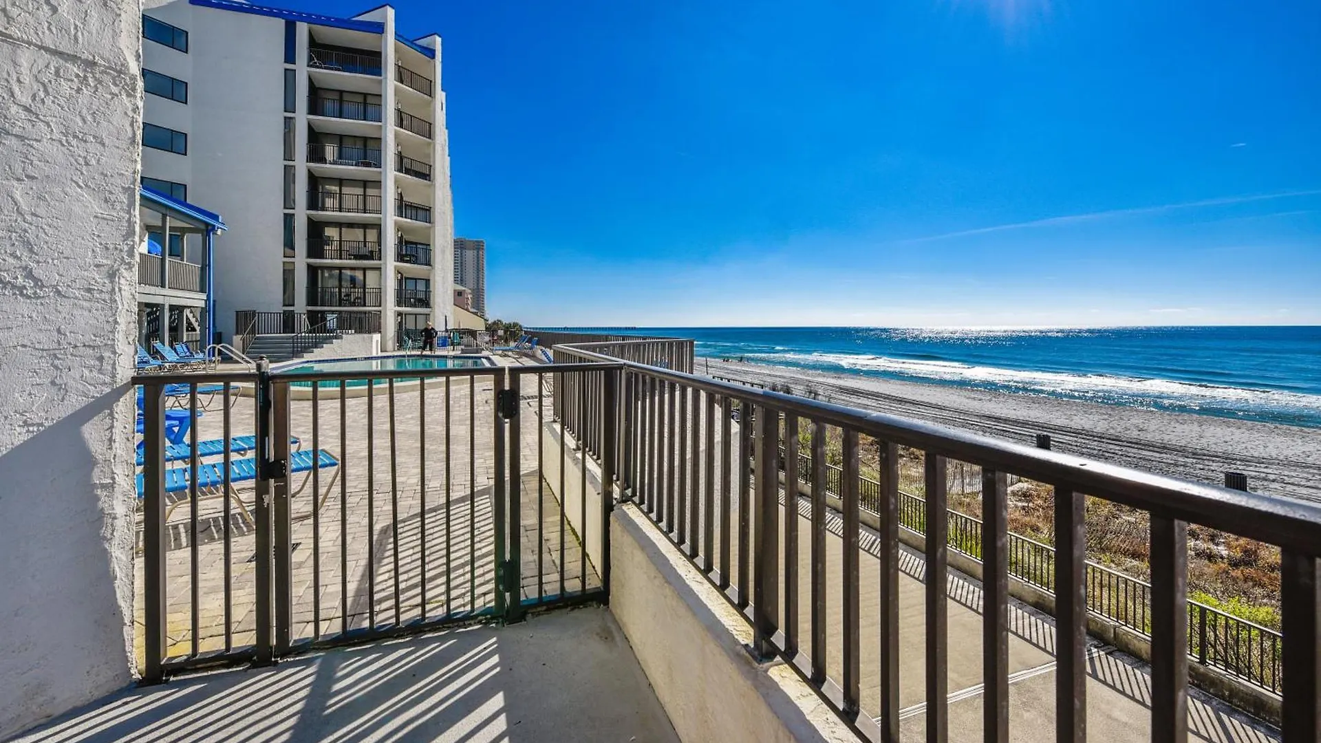 Aquavista Condominiums #206-W By Book That Condo Panama City Beach
